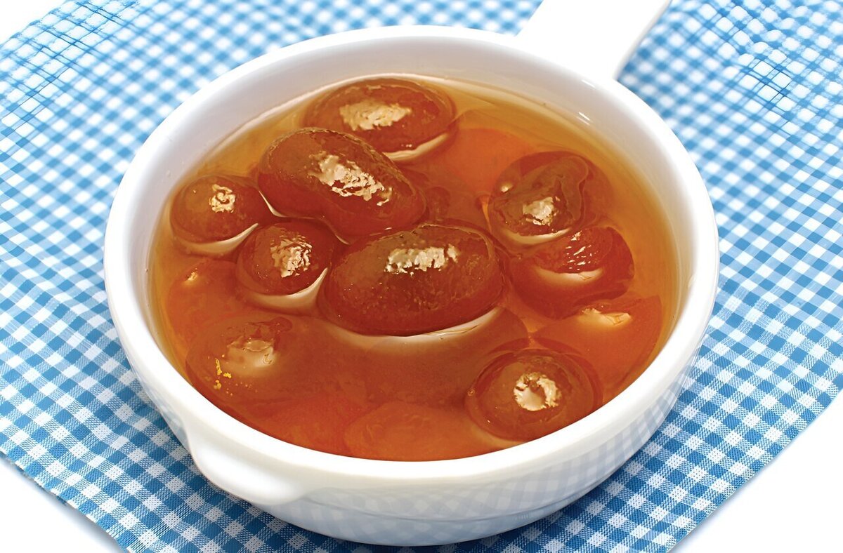 مربای کامکوات با طعم ملس دلچسب/یک گزینه عالی برای دانش آموزان