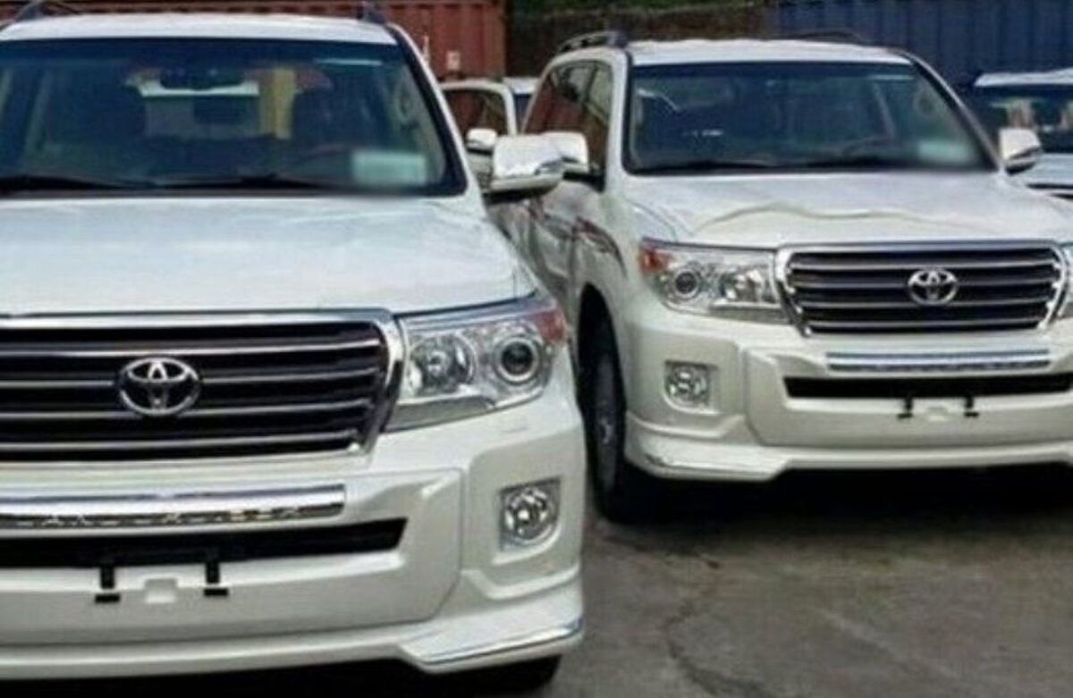 کشف ۲ دستگاه خودرو لندکروز و هیوندای قاچاق در هرمزگان