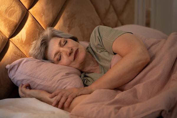 فواید خوابیدن که کسی درباره آن به شما نمیگوید! فواید خوابیدن که کسی درباره آن به شما نمیگوید!