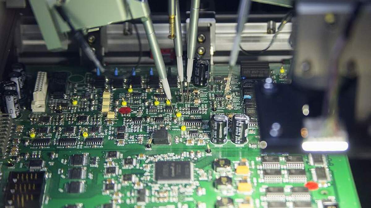 اعتراض آلمان به ممنوعیت صادرات ریزتراشه به چین