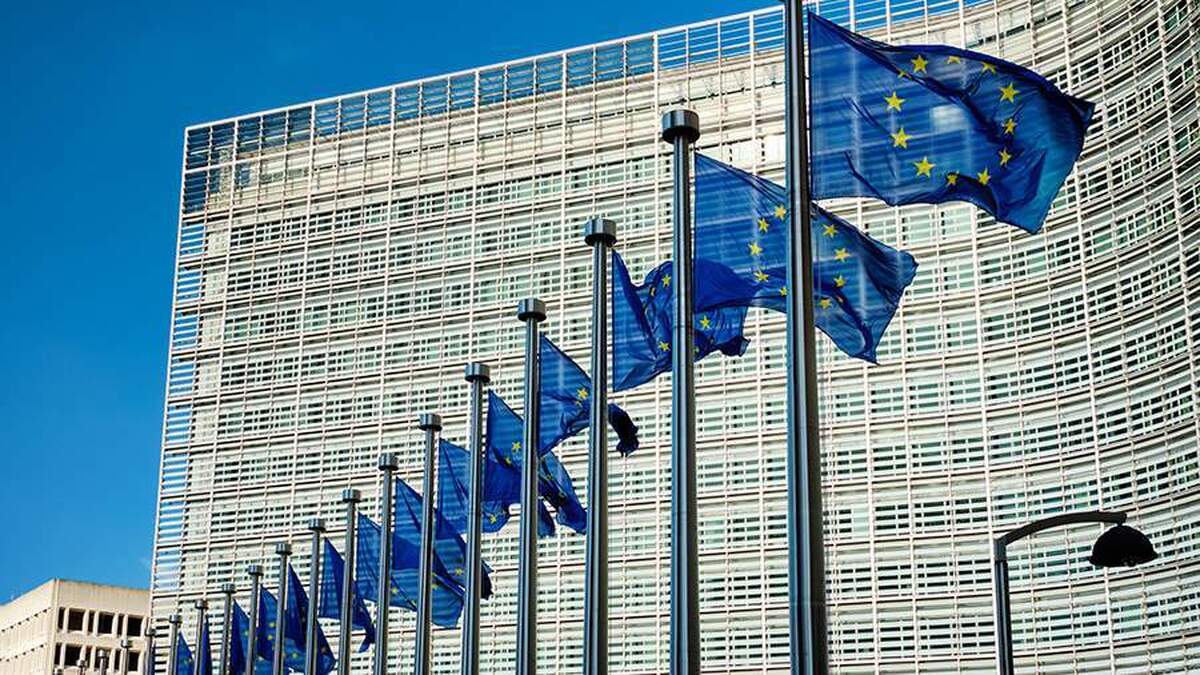 زاخارووا به بی‌اعتمادی بروکسل به نوزدهمین بسته تحریم‌ها اشاره کرد.