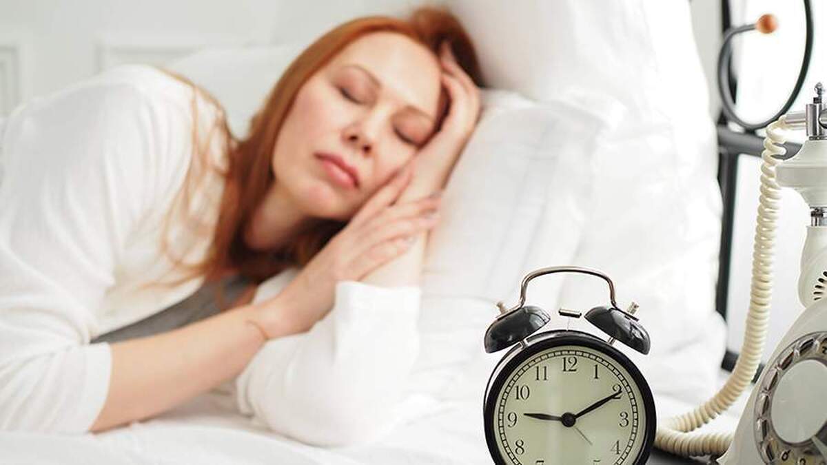 یک متخصص در مورد تأثیر کمبود خواب بر سلامت صحبت کرد.