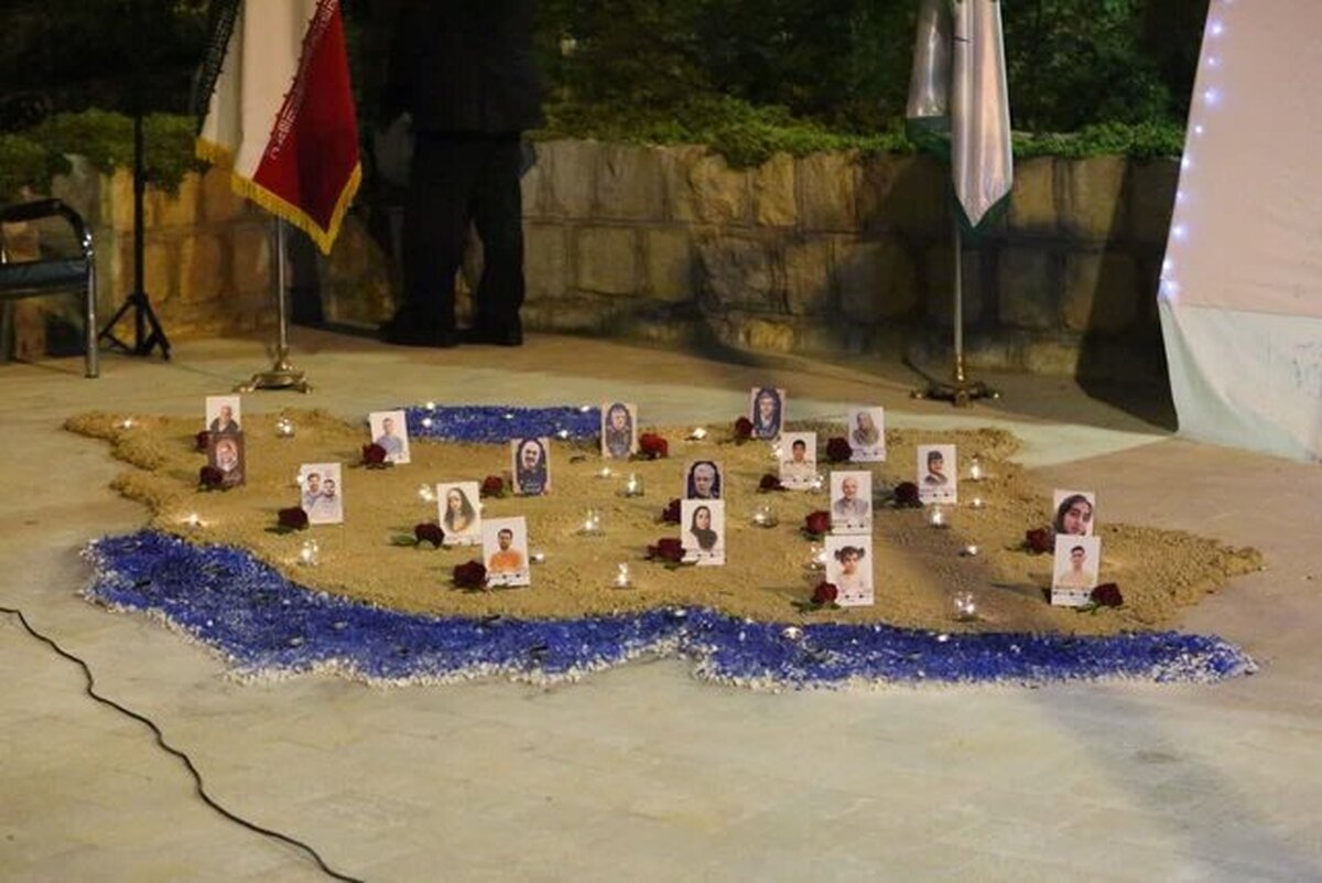 ساخت المان شاخص شهدای جنگ ۱۲ روز در شیراز