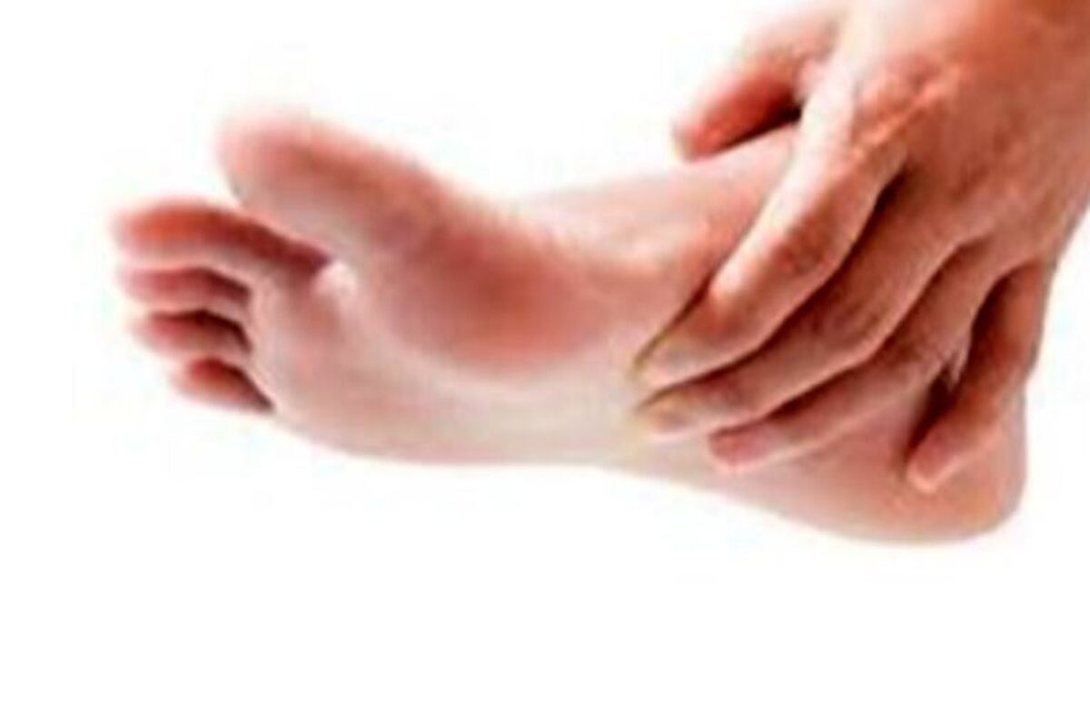 توصیه‌های طلایی برای جلوگیری از تاول و ترک پا