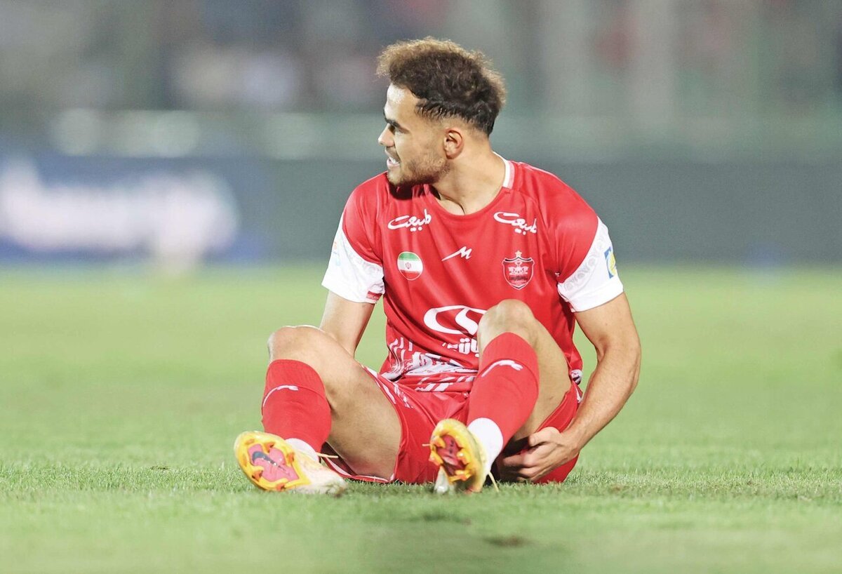 اورونوف برای دیدار حساس پرسپولیس - تراکتور خودش را آماده می‌کند