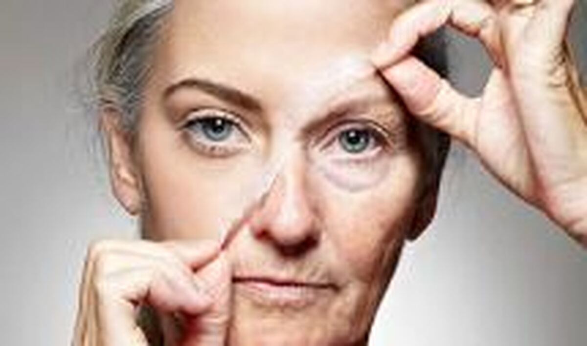 اگر به جوانی و زیبایی خود اهمیت می‌دهید از مصرف این خوراکی‌ها دوری کنید