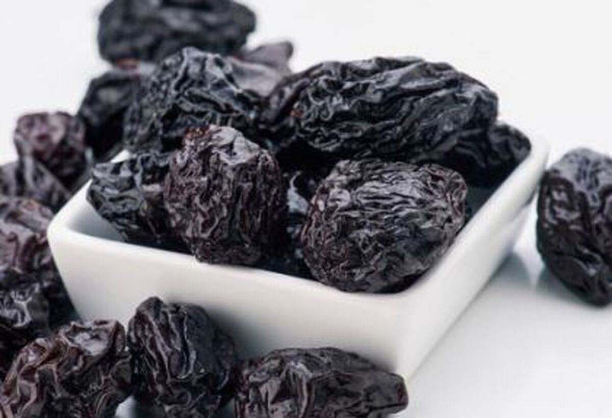 آلو خشک معجزهای برای تقویت استخوانها