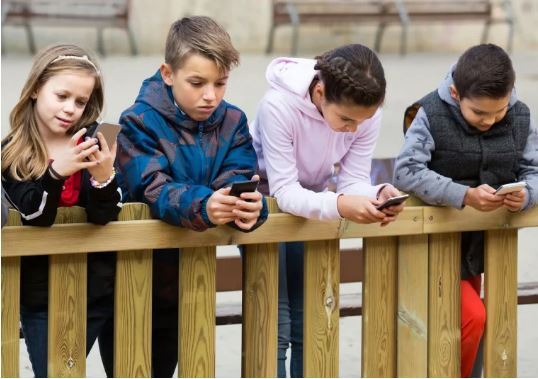 تکنولوژی و شیوه زندگی موثر‌تر از ژن‌های به ارث رسیده در تکامل!