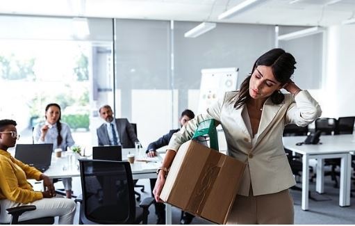 آیا واقعاً کارکنان نسل زد (Gen Z) «تنبل»، «بی‌انگیزه» و «پرتوقع» هستند؟