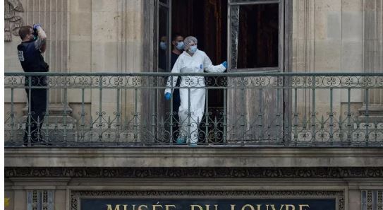 سارقان موزه لوور به دام افتادند؟ سارقان موزه لوور به دام افتادند؟