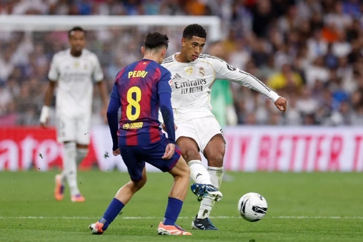 بلینگهام در پاسخ به درخواست پدری برای حذف بازیکن انگلیسی گفت: «حتی زیر نظر نگریرا هم قرمز نیست.»