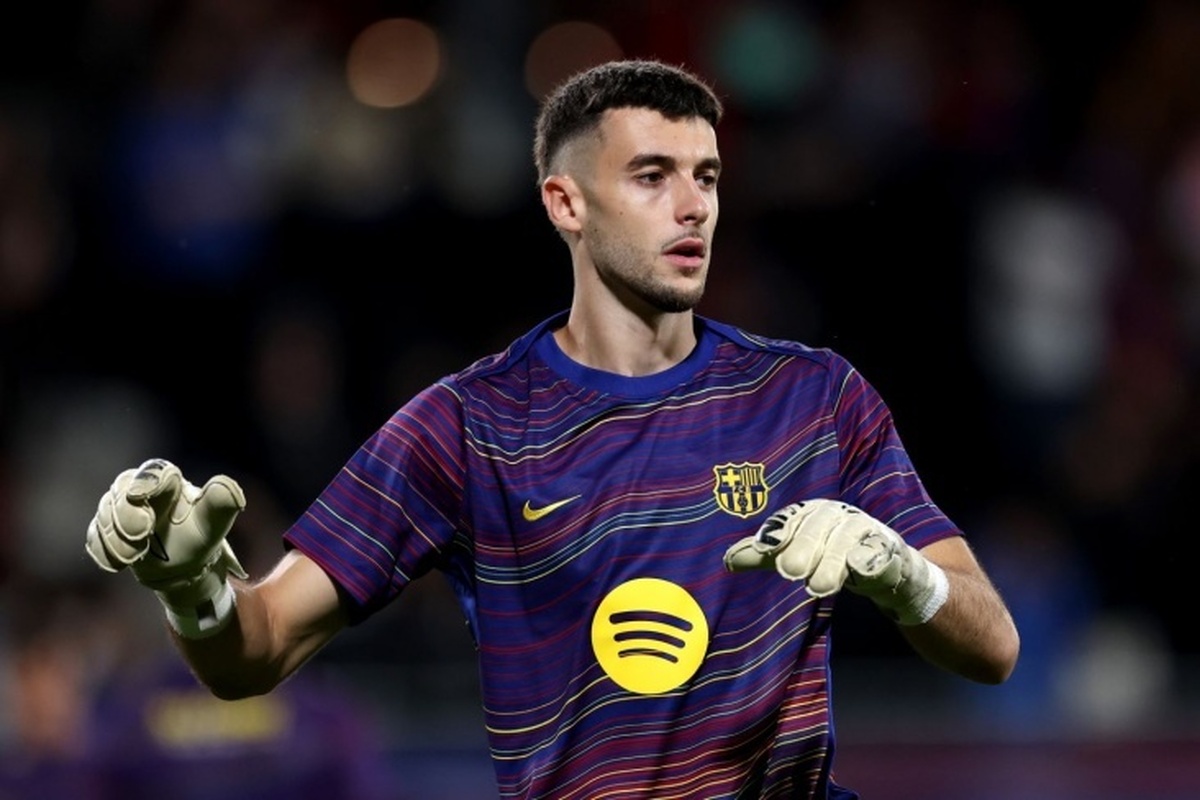 در اسپانیا، از وضعیت لواندوفسکی و گارسیا، بازیکنان مصدوم بارسلونا، گزارشی تهیه کردند