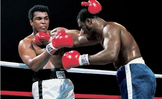 تکرار تاریخ در سالن هیجان در مانیل/مبارزه نوه محمد علی کلی در شرایطی طاقت فرسا؟ تکرار تاریخ در سالن هیجان در مانیل/مبارزه نوه محمد علی کلی در شرایطی طاقت فرسا؟