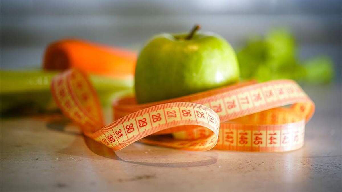 یک متخصص تغذیه عواقب رژیم‌های غذایی کم کالری را فاش کرده است.