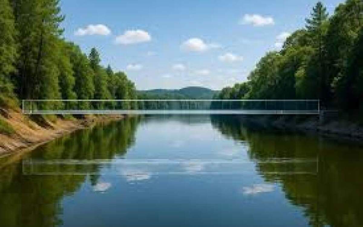 اولین پل نامرئی دنیا ساخته شد!