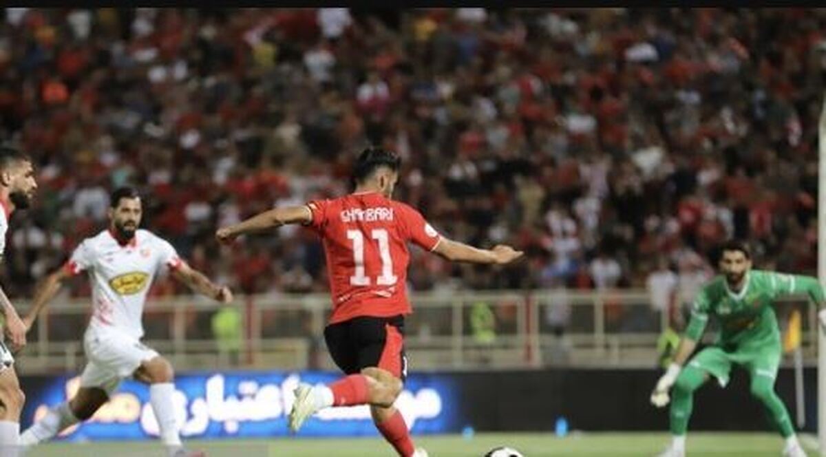 ماه خوش یُمن پرسپولیس برابر تراکتور