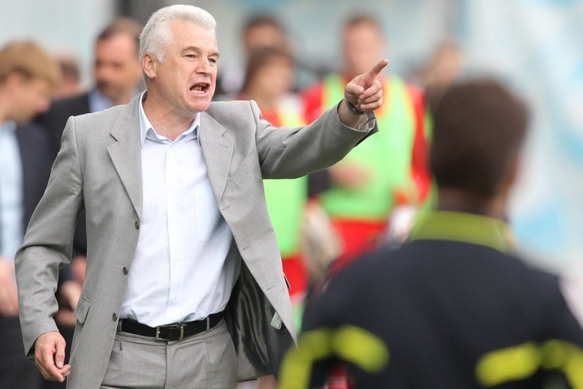 سیلکین: اهداف زاخاریان ادامه خواهد داشت. اما اینکه چرا او به سوسیداد رفته، نامشخص است