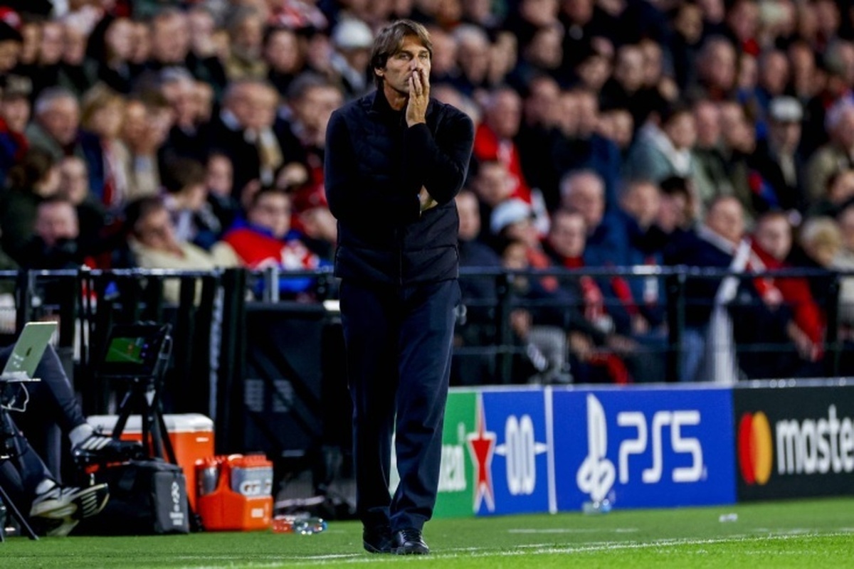 کونته پس از پیروزی مقابل لچه: «شاید بعضیها باید گاهی سکوت کنند.»