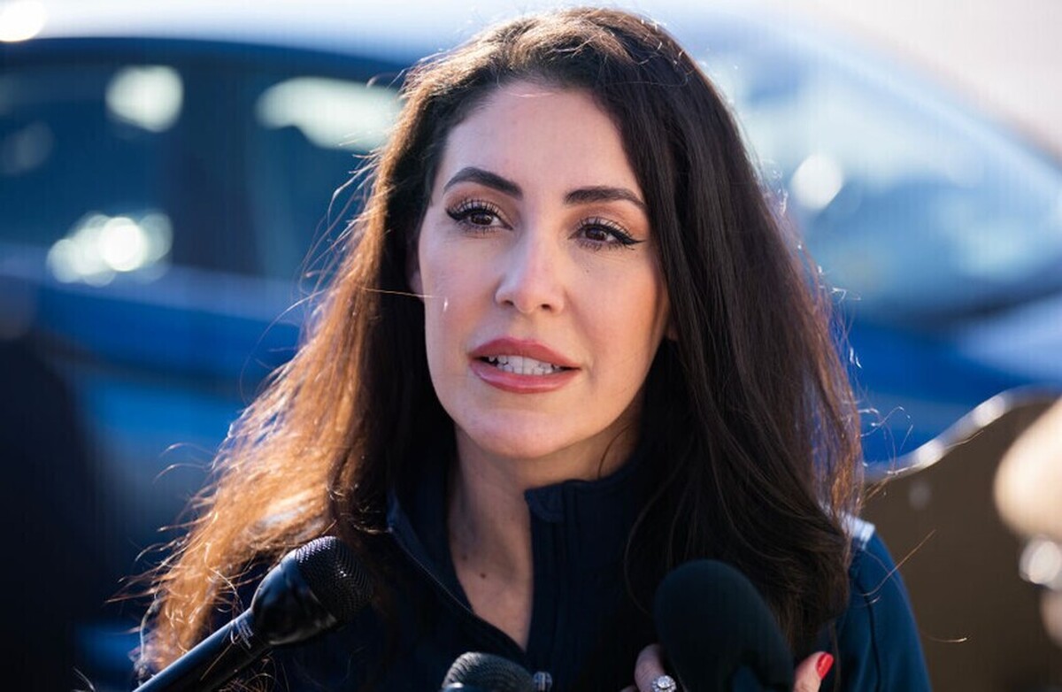 یک هیئت نمایندگی کنگره آمریکا عازم مسکو است؛ لونا اعلام کرد که سرپرستی هیئتی را برای دیدار با نمایندگان دومای روسیه بر عهده خواهد داشت