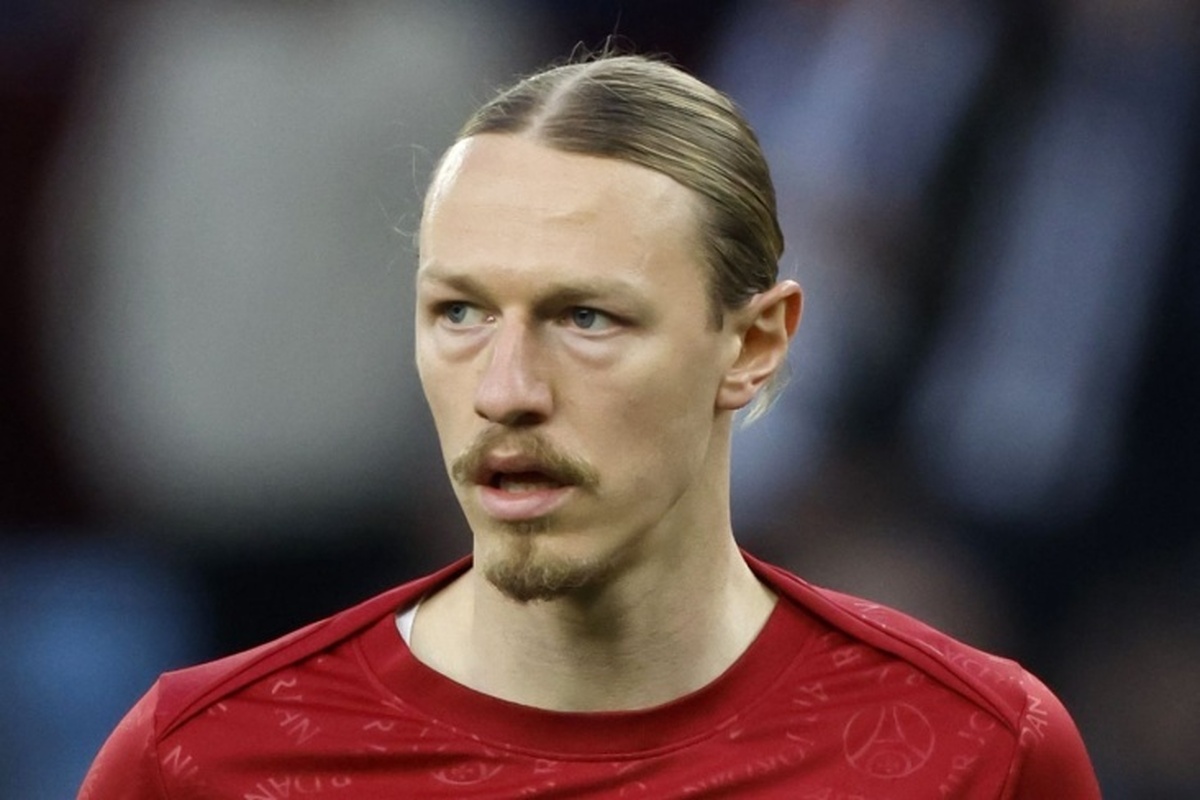 لوئیس انریکه در مورد رقابت بین شوالیه و سافونوف صحبت کرد