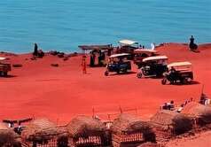 پایداری اکوسیستم جزیره هرمز در گروی خرد بومی و دانش دریایی