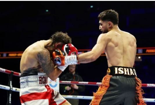 بوکسور بدشانسی که در کارنامه دوران حرفه ایش فقط یک برد داشته! بوکسور بدشانسی که در کارنامه دوران حرفه ایش فقط یک برد داشته!