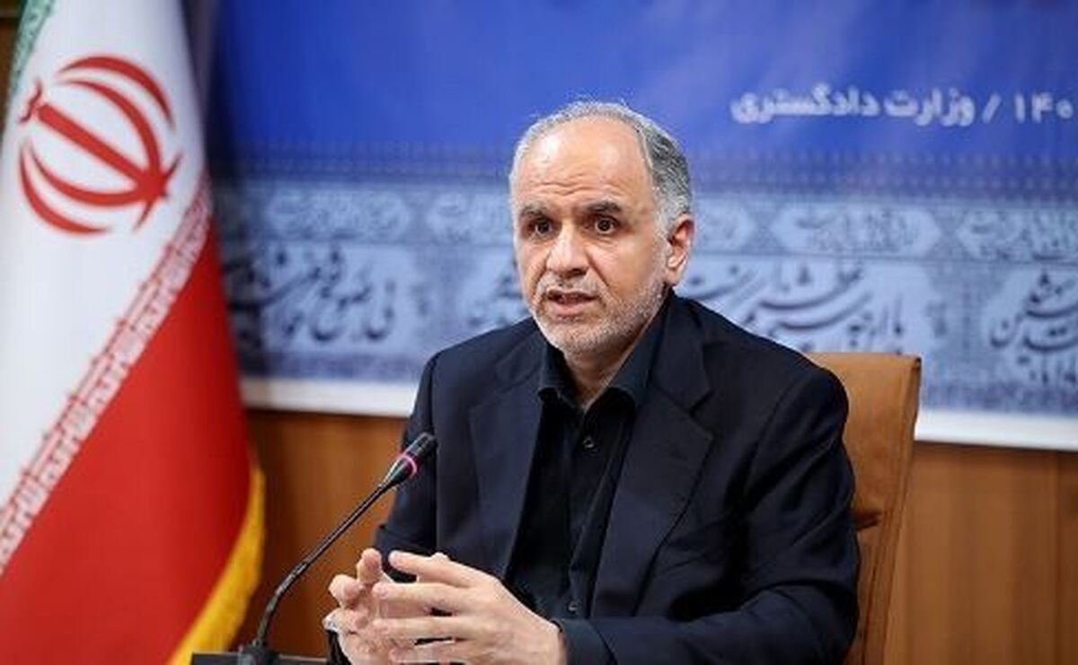 وزیر دادگستری: پیگیر رفع مشکلات سیستان هستیم