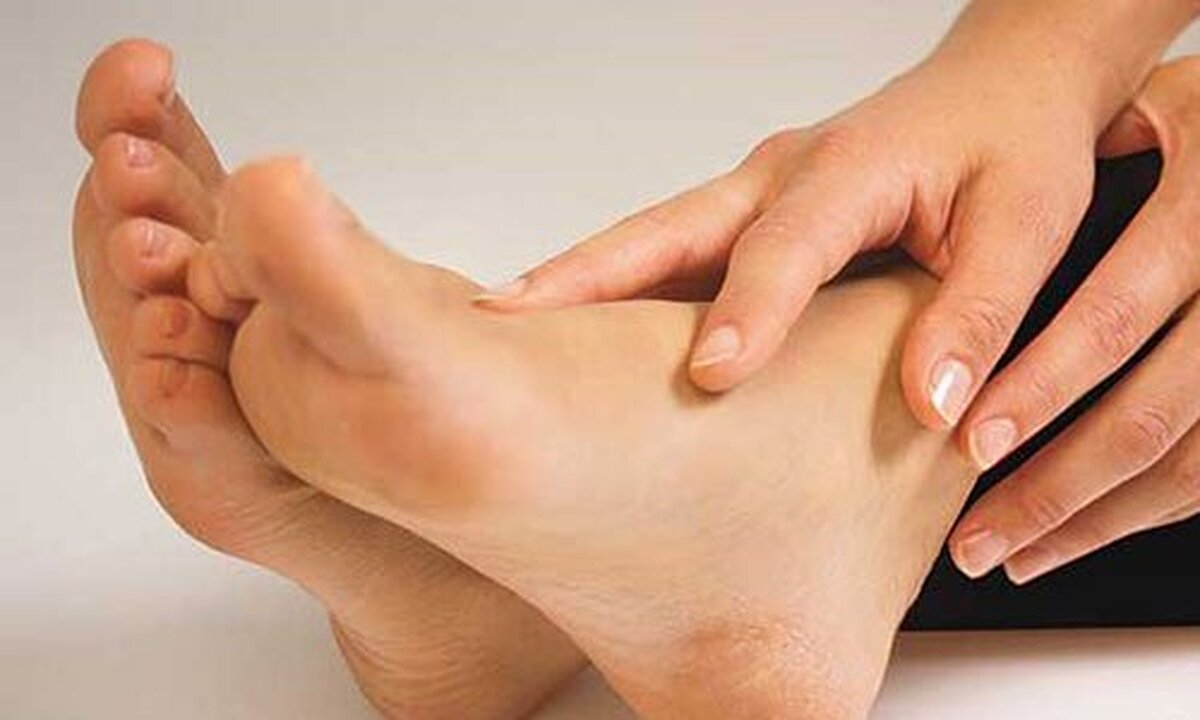اگر دائما در ناحیه پا احساس سرما دارید بخوانید