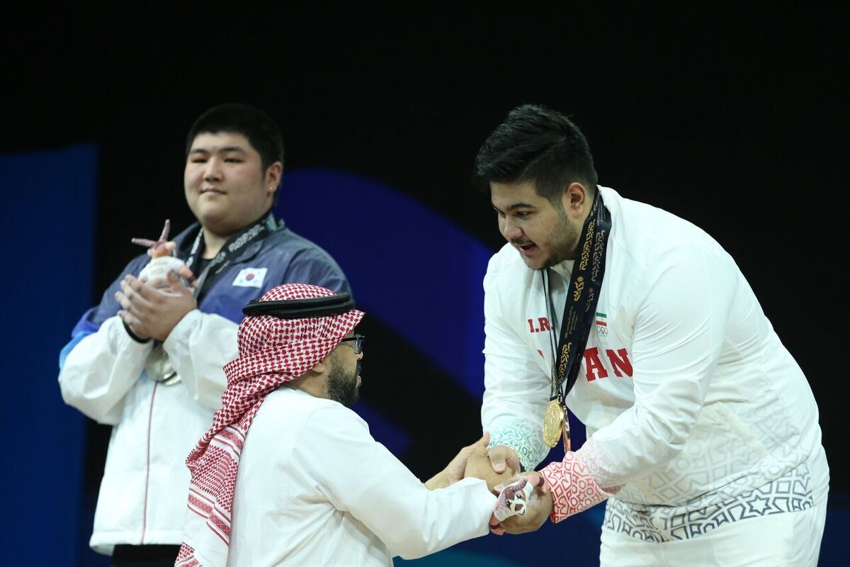 بازیهای آسیایی جوانان؛ آخرین طلای کاروان ایران به وزنهبرداری رسید