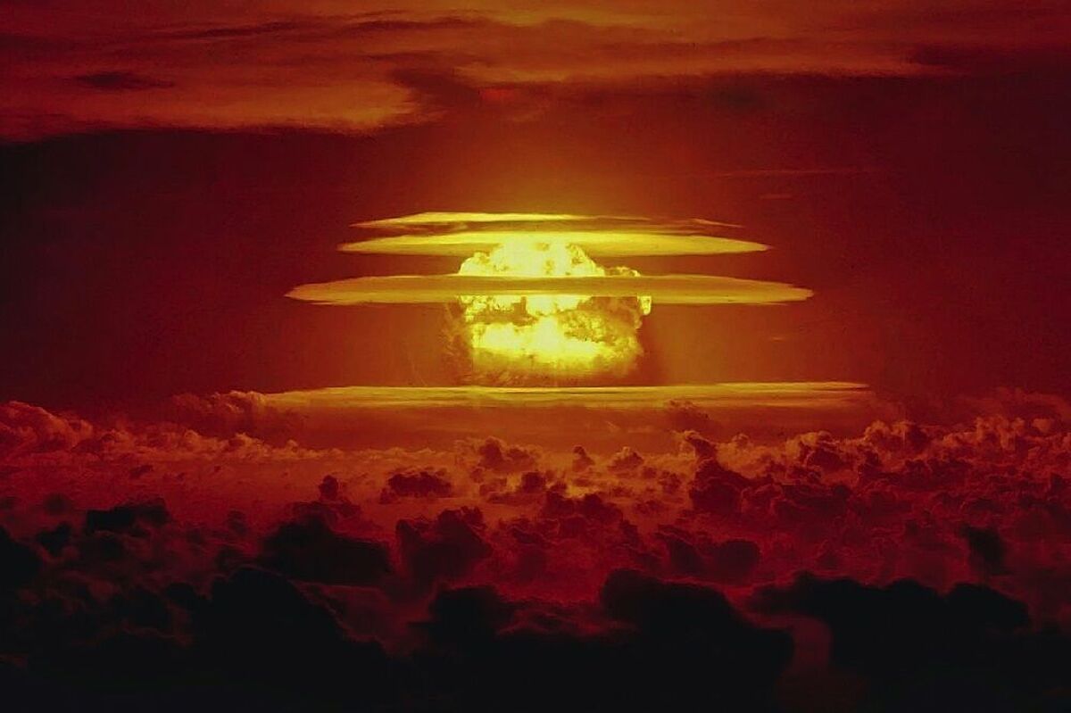 سناتور آمریکایی اعلام آزمایش هستهای از سوی ترامپ را ویرانگر و فاجعهبار خواند