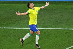 لوکاس پاکتا به این زودی‌ها وستهام یونایتد را ترک نخواهد کرد