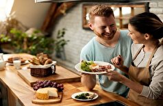 ۱۲ ماده غذایی که باروری مردان را افزایش می‌دهد