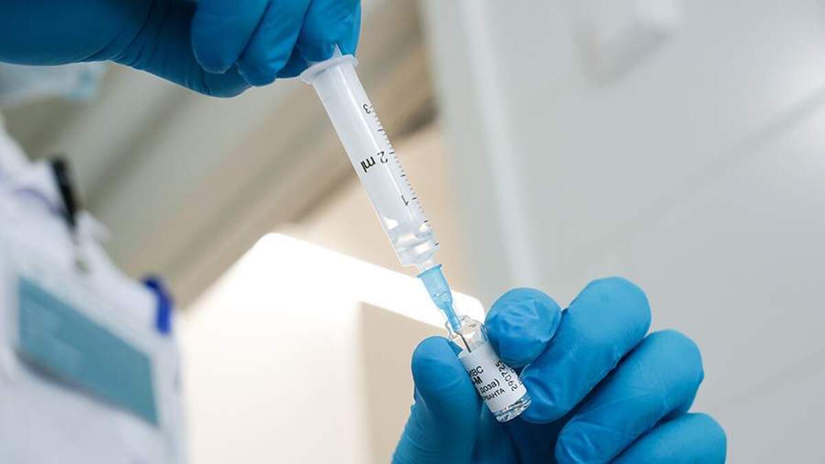 یک متخصص راههایی را برای کمک به کودک جهت غلبه بر ترس از آمپول شناسایی کرده است.