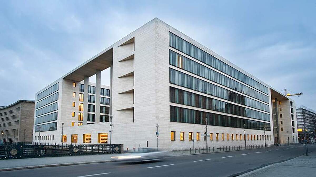 وزارت امور خارجه آلمان زمستان پیش رو در اوکراین را سرنوشت ساز خواند.