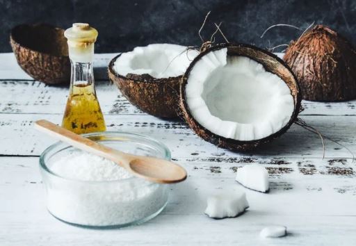 بررسی انواع روغنها برای پخت و پز در آشپزخانه/کدام بهتر است؟ بررسی انواع روغنها برای پخت و پز در آشپزخانه/کدام بهتر است؟