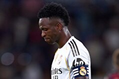 وینیسیوس پس از رسوایی در بازی با بارسلونا با آلونسو صحبت کرد