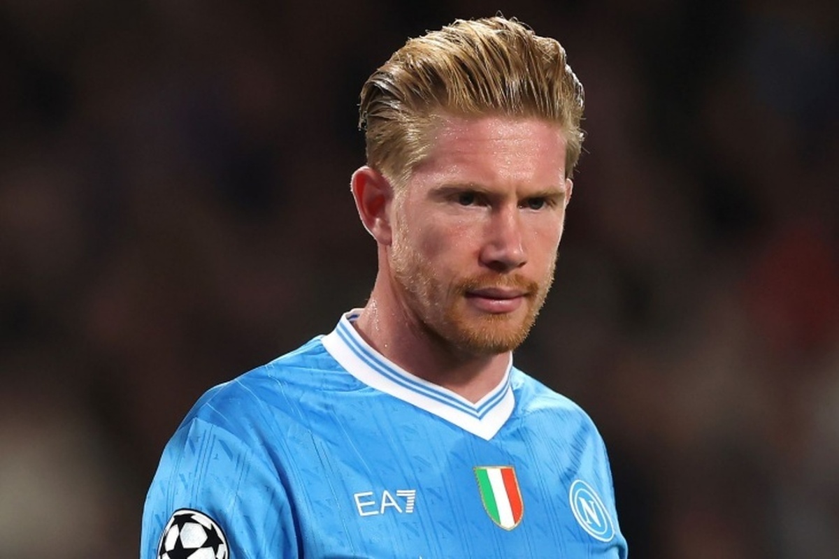 روزنامه سان: دی بروین ۳۴ ساله به دلیل مصدومیت در خطر از دست دادن جام جهانی ۲۰۲۶ است