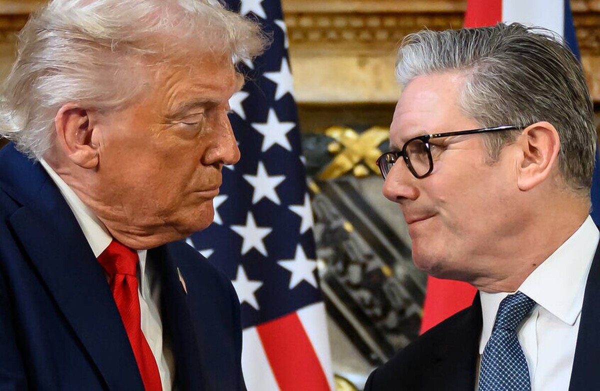 استارمر بهای نگه داشتن گردنبندی که ترامپ به او هدیه داده بود را میپردازد