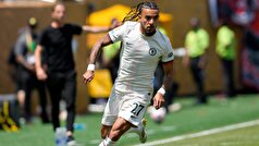 چلسی برای تمدید قرارداد تلاش می‌کند