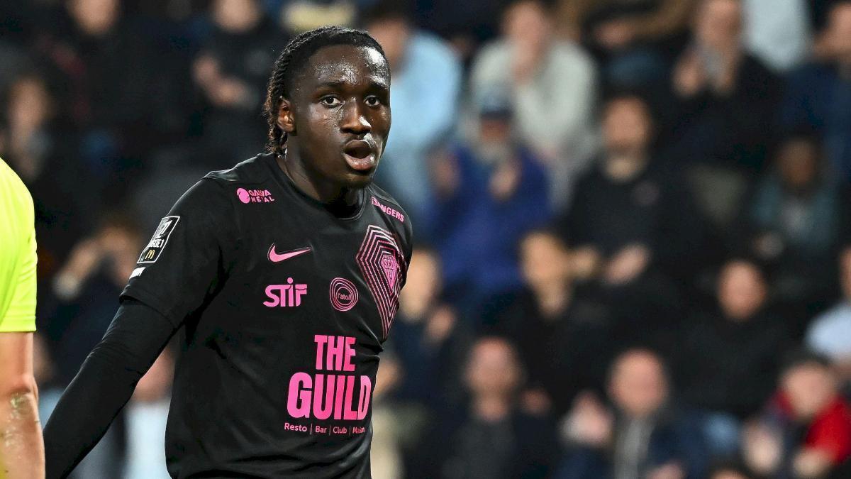 جایگزینی برای خط حمله آث میلان