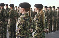 سوئیسی‌ها خدمت سربازی اجباری زنان را رد کردند