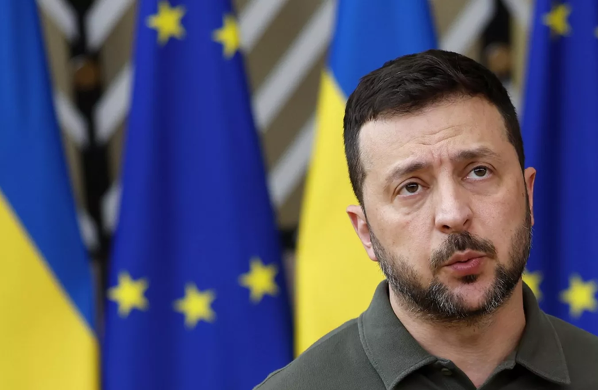 تحلیلگران غربی سقوط قریب‌الوقوع زلنسکی را با نزدیک شدن نیرو‌های روسی به کی‌یف پیش‌بینی می‌کنند