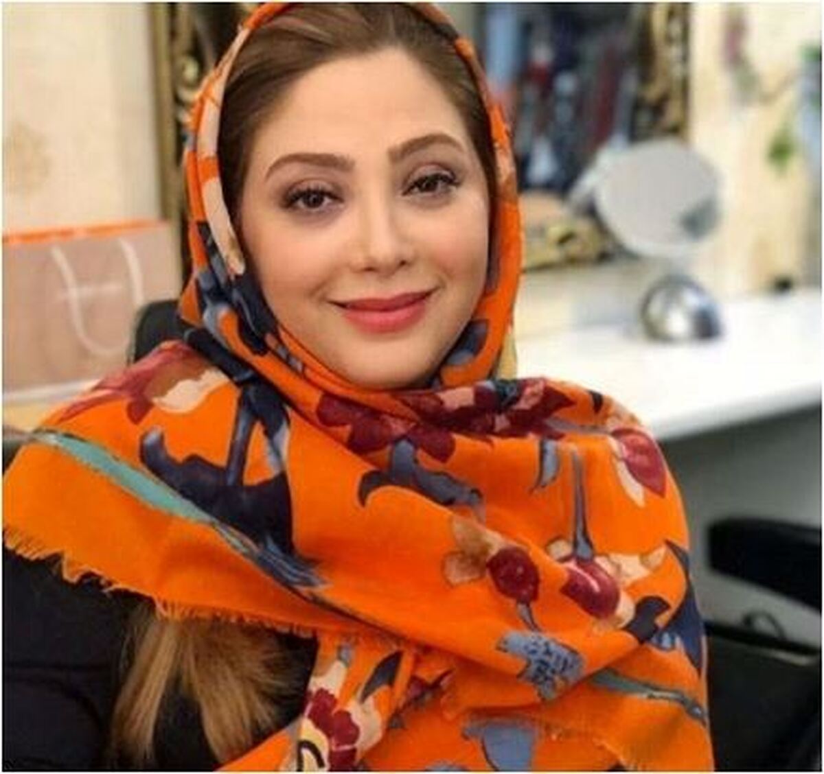 ژست حواس پرتانه مریم سلطانی در تصویر جدیدش با کپشنی شاعرانه از مولانا را از دست ندهید+عکس