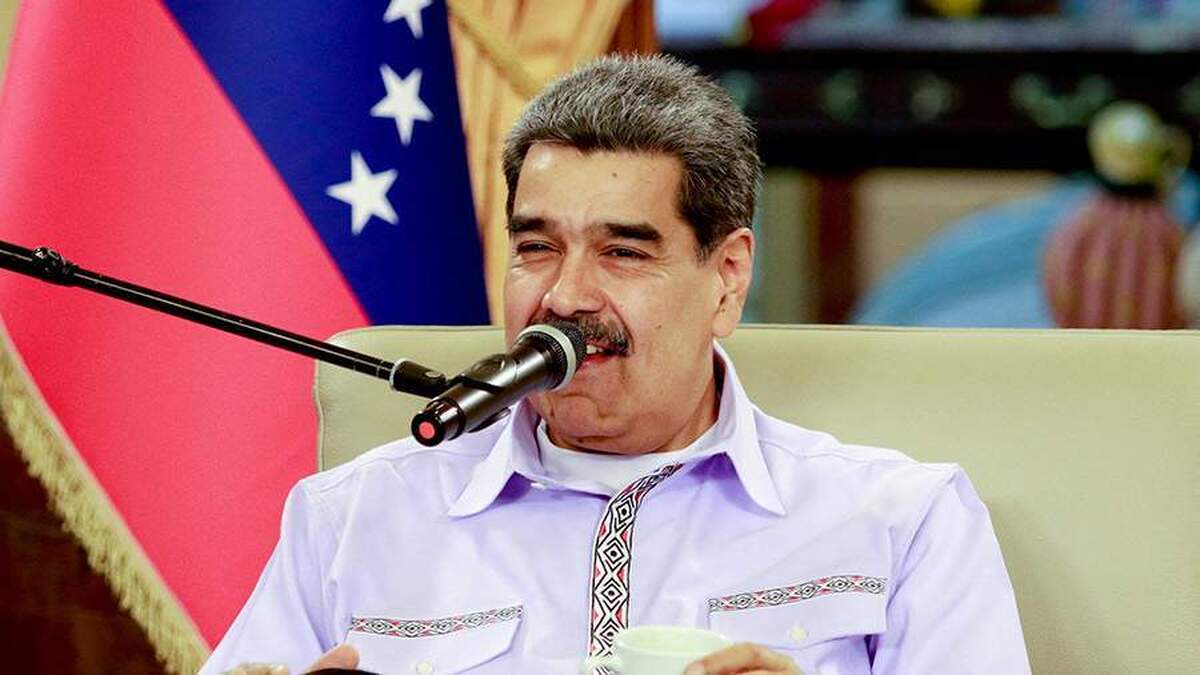 سی‌ان‌ان از استعفای احتمالی مادورو ظرف یک سال و نیم مطلع شد.