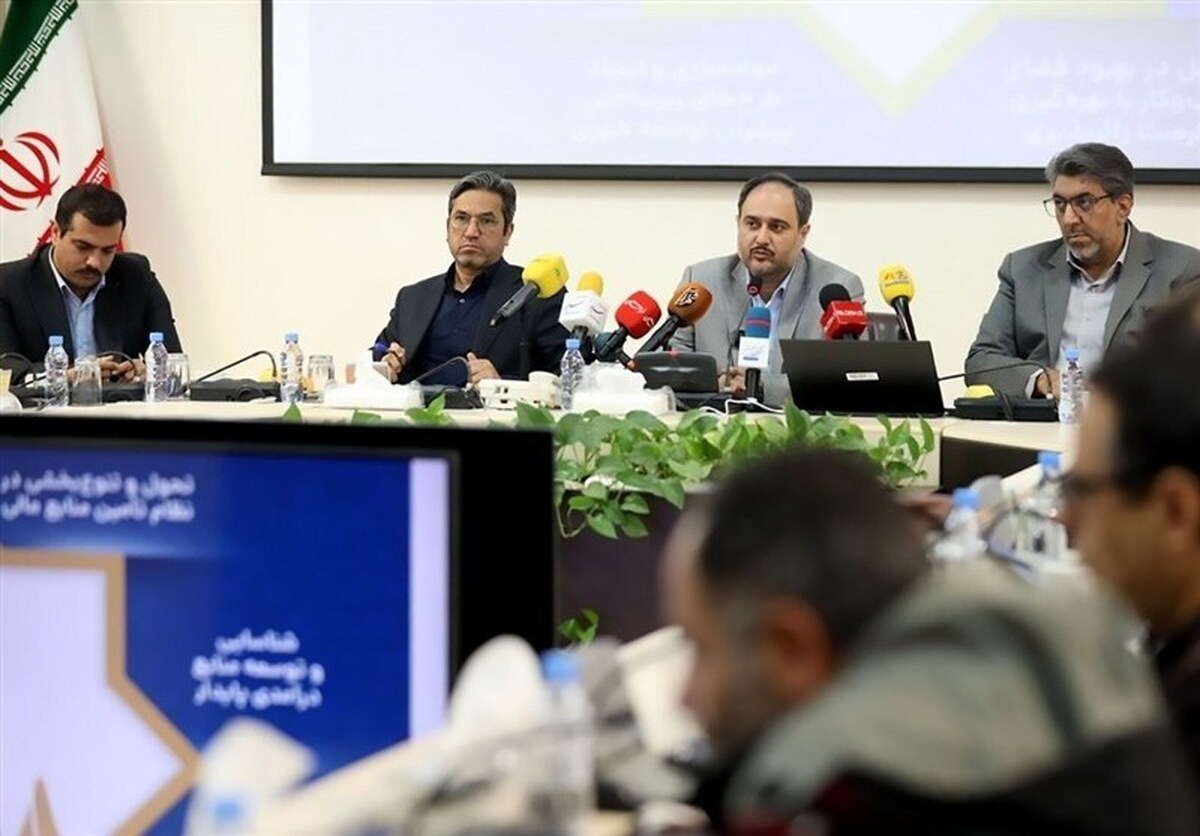 هزینه ۱۶۰ میلیارد تومانی روزانه شهرمشهد/تعیین‌تکلیف ۸۰۰ هکتار از اراضی آستان قدس رضوی