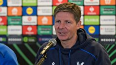 الیور گلسنر درخواست امضا دارد