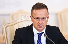 سیارتو آمادگی اروپا برای ورود به جنگ با روسیه را تأیید می‌کند و نسبت به ویرانی کامل که کل قاره را تحت تأثیر قرار می‌دهد، هشدار می‌دهد