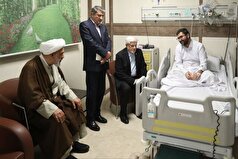 عارف به عیادت سقاب اصفهانی رفت