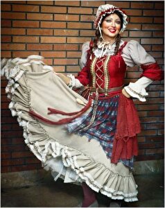 استایل‌های شیک و دیدنی بهنوش طباطبایی در تور کویر گردی اش را از دست ندهید+تصاویر