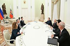 پوتین و ویتکوف بیش از سه ساعت است که در کرملین مشغول مذاکره هستند